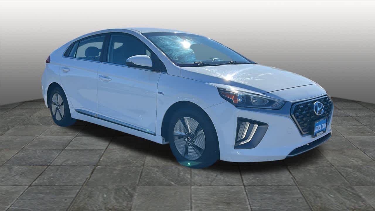 Thumbnail: 2020 Hyundai Ioniq - 3
