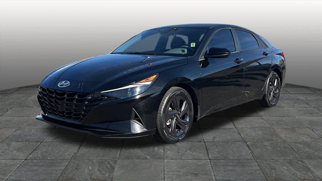 Thumbnail: 2023 Hyundai Elantra - 1
