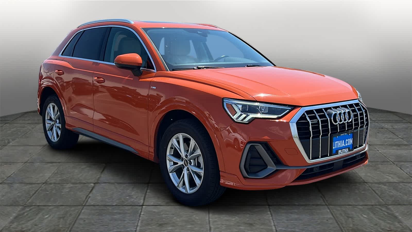 Thumbnail: 2023 Audi Q3 - 3