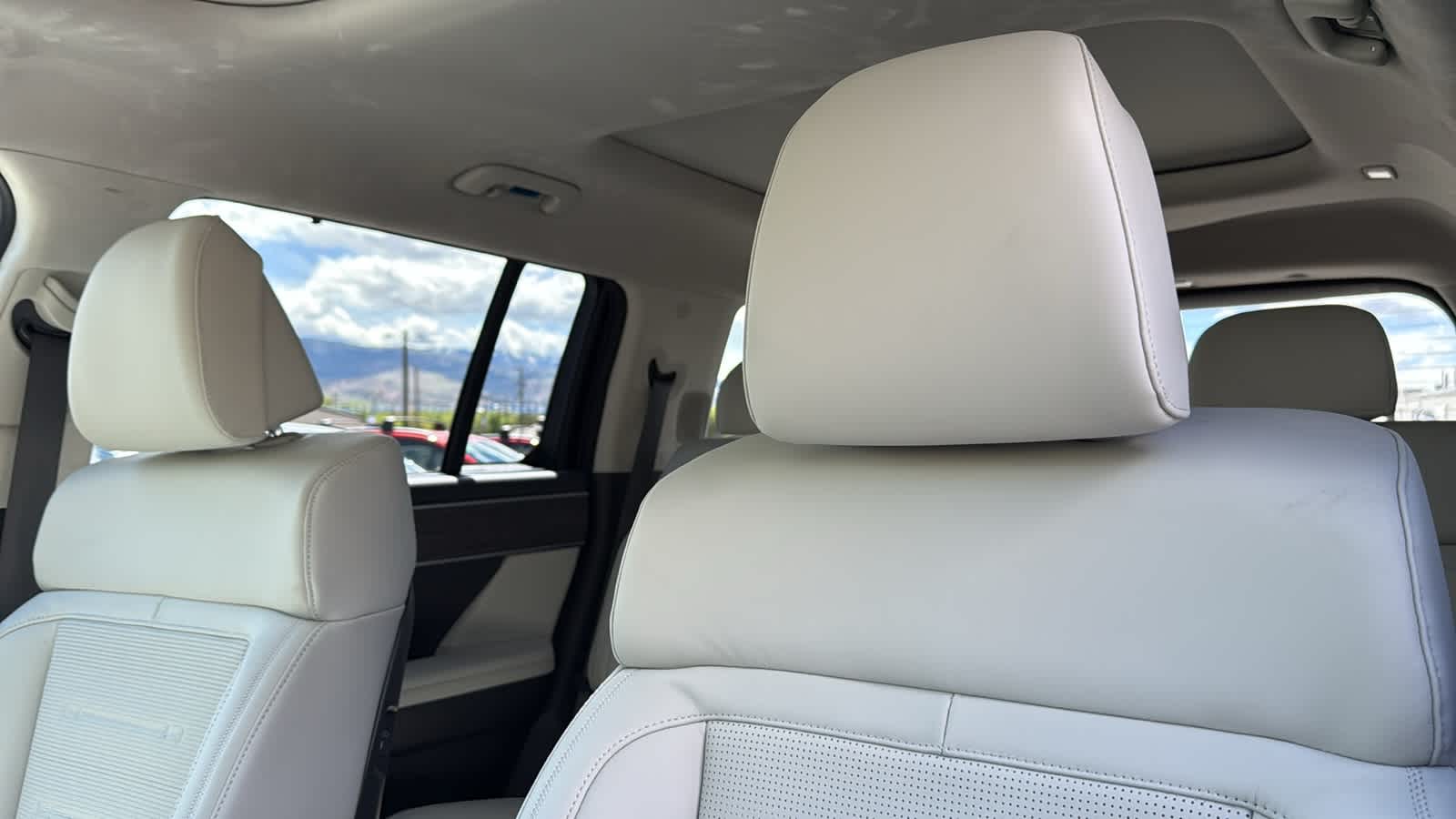 Thumbnail: 2025 Hyundai Santa Fe - 11