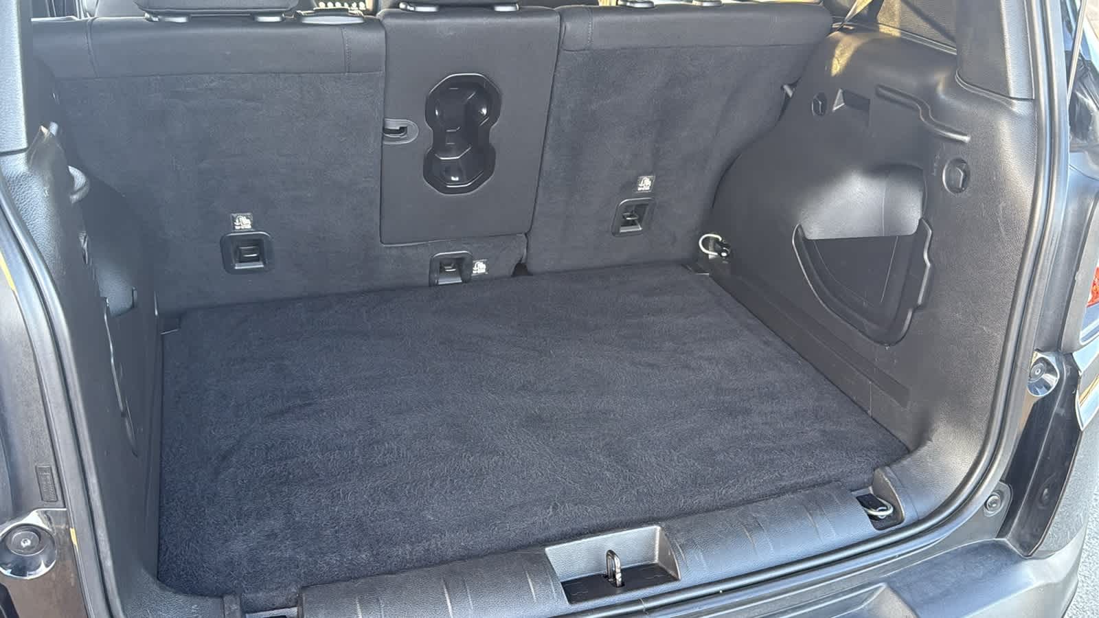 Thumbnail: 2022 Jeep Renegade - 27