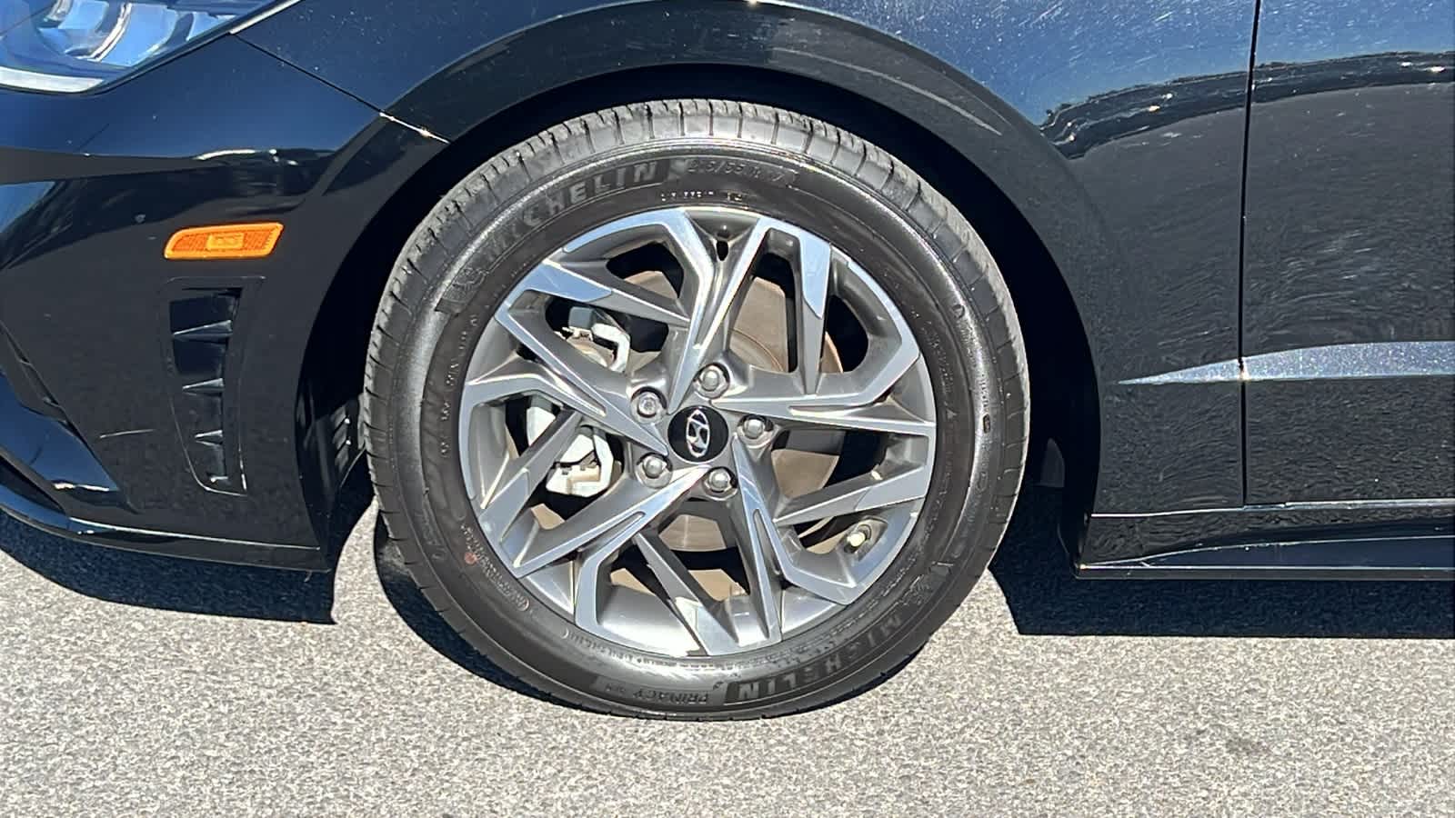 Thumbnail: 2021 Hyundai Sonata - 9