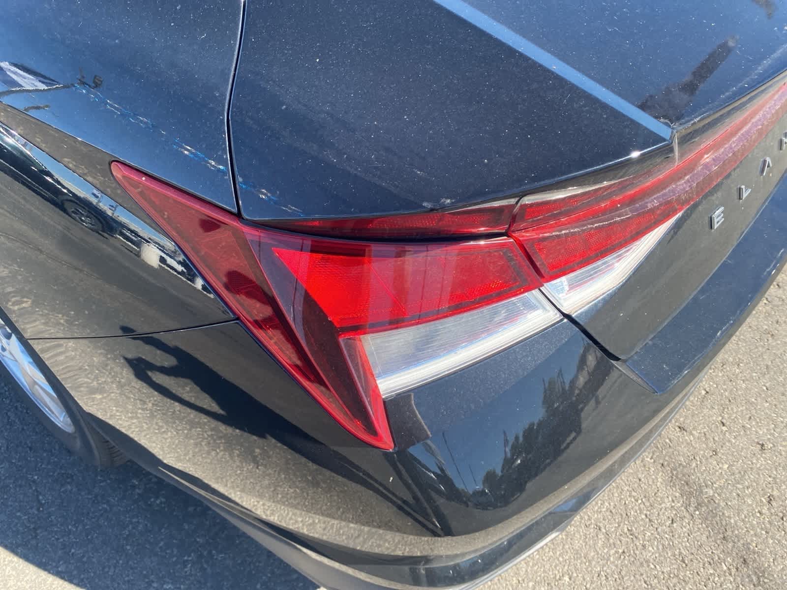 Thumbnail: 2021 Hyundai Elantra - 10