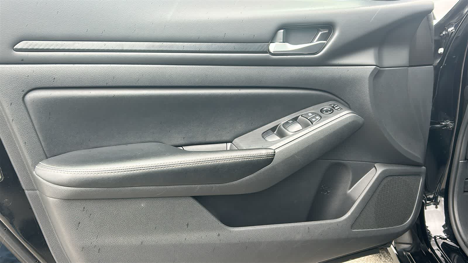 Thumbnail: 2024 Nissan Altima - 23