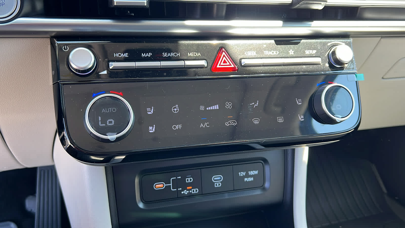 Thumbnail: 2025 Hyundai Tucson - 14