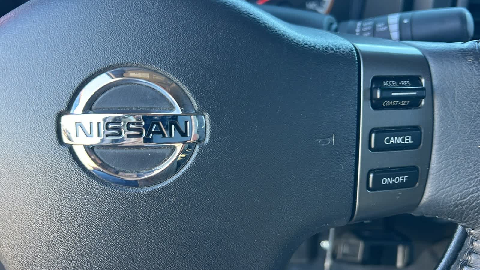 Thumbnail: 2011 Nissan Titan - 19