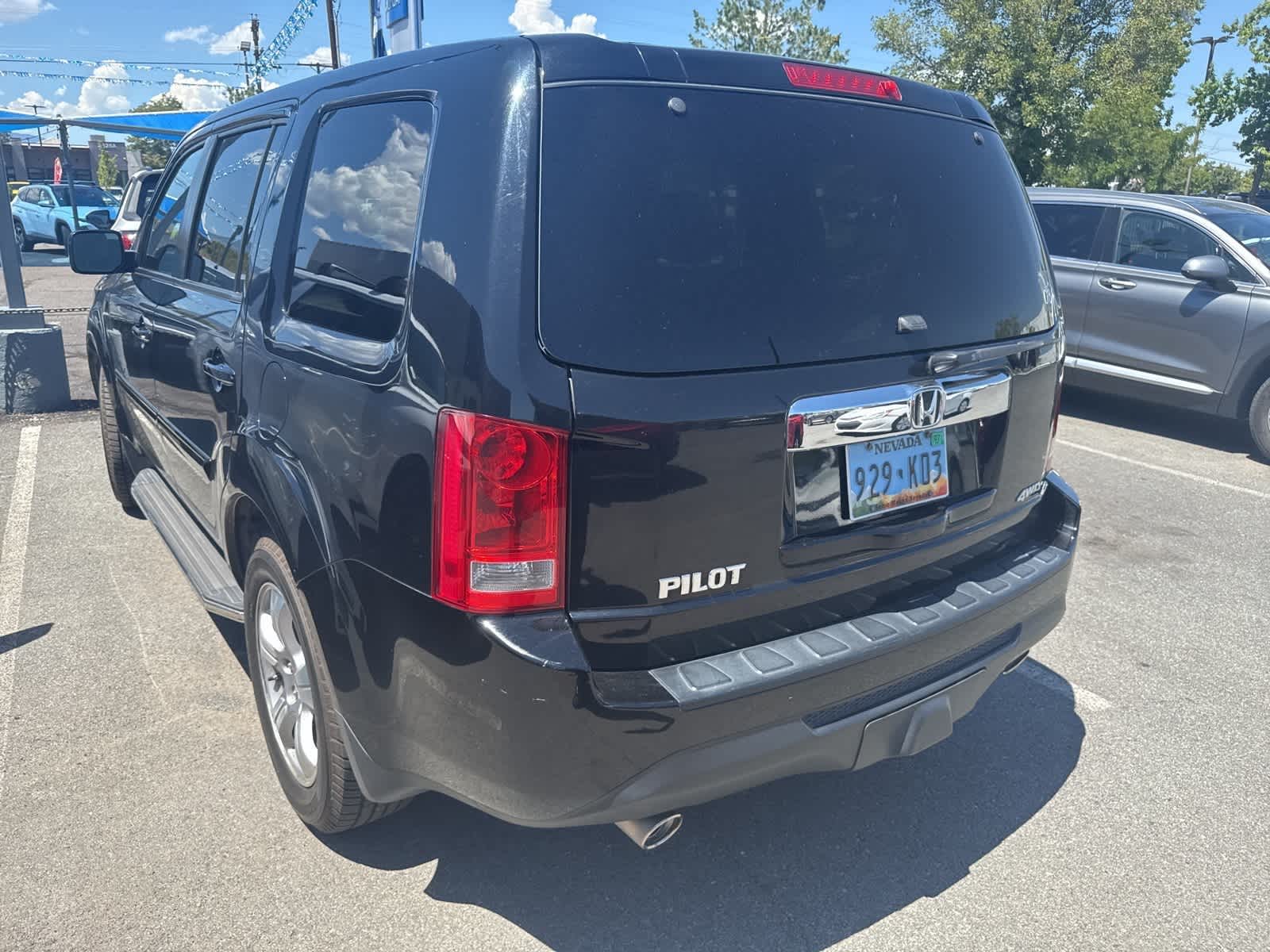 Thumbnail: 2013 Honda Pilot - 8