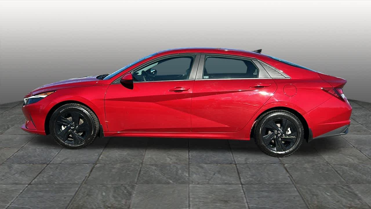 Thumbnail: 2023 Hyundai Elantra - 8