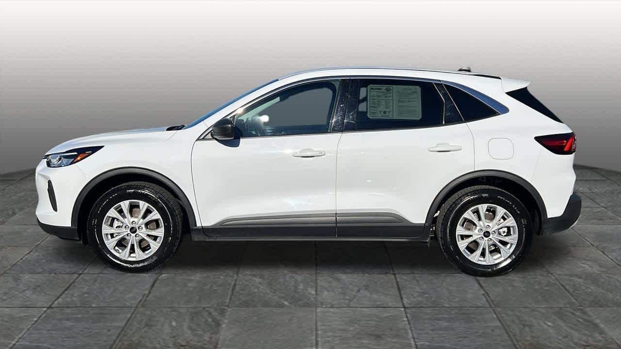 Thumbnail: 2024 Ford Escape - 8