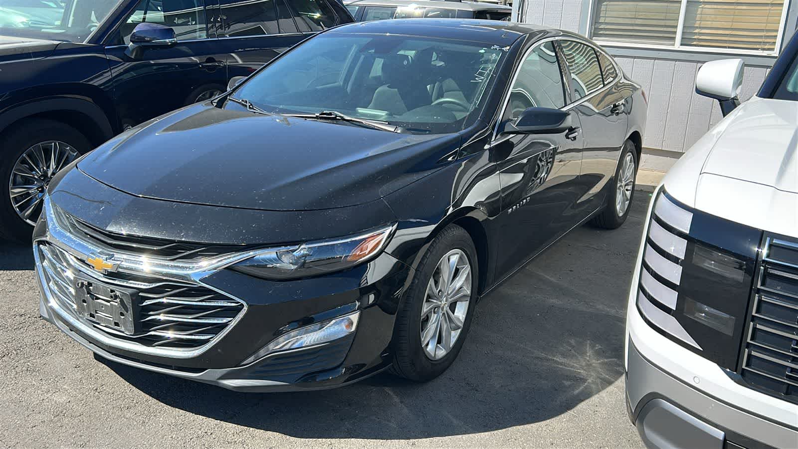 Thumbnail: 2023 Chevrolet Malibu - 1