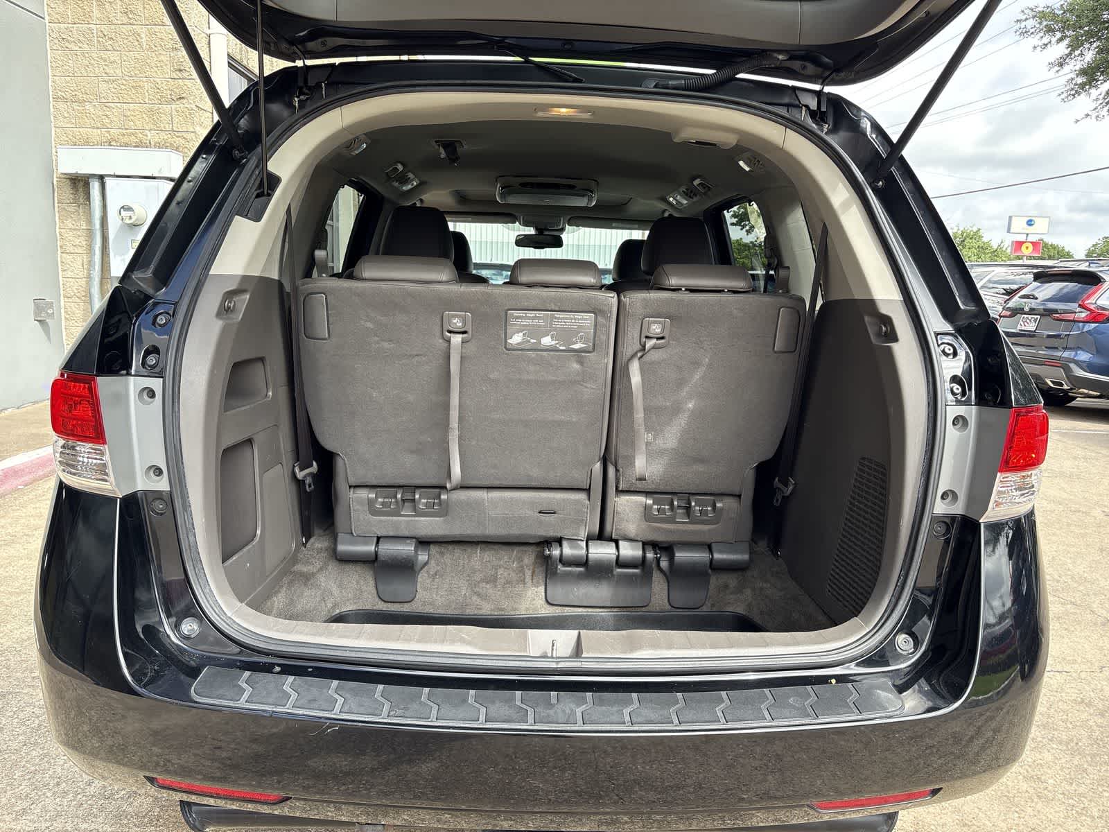 Thumbnail: 2014 Honda Odyssey - 17