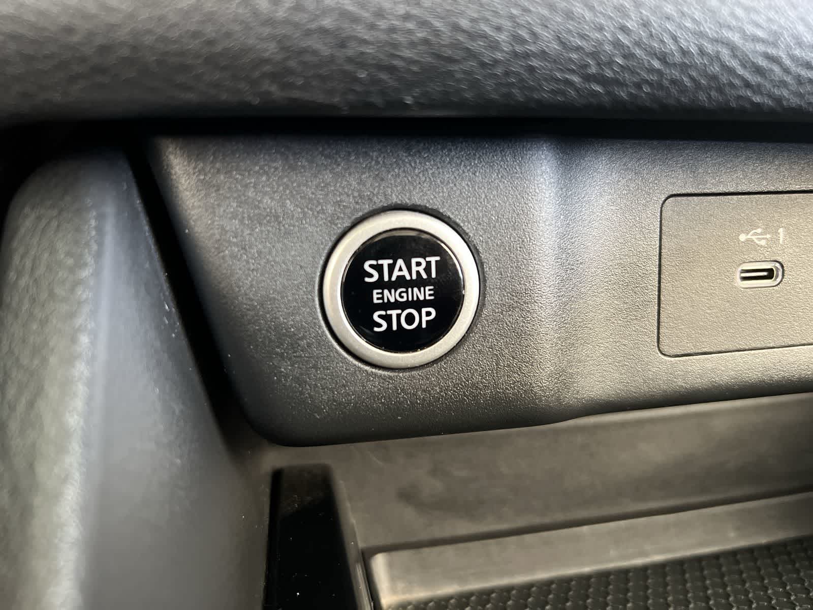 Thumbnail: 2023 Nissan Rogue - 21