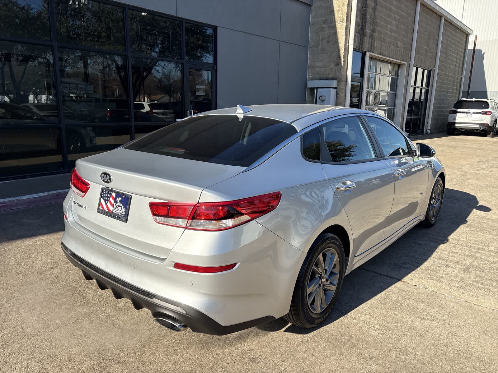 Thumbnail: 2019 Kia Optima - 24