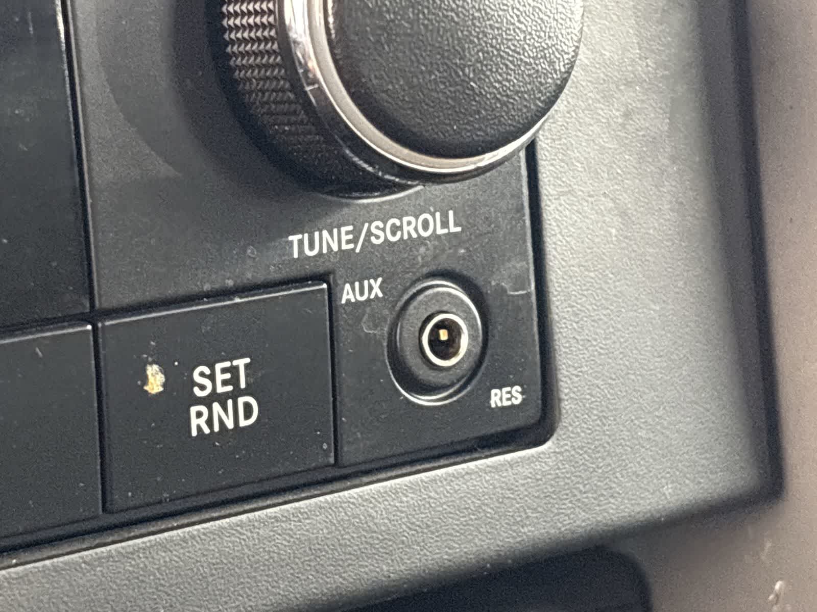 Thumbnail: 2010 Jeep Wrangler - 30