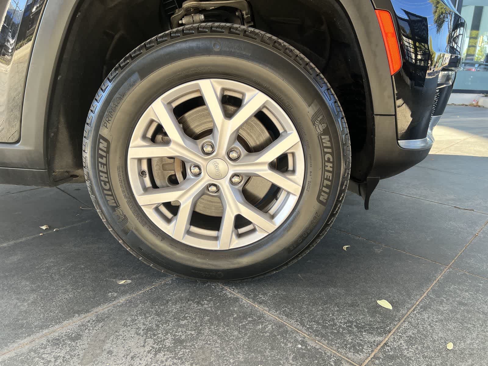 Thumbnail: 2022 Jeep Grand Cherokee - 8