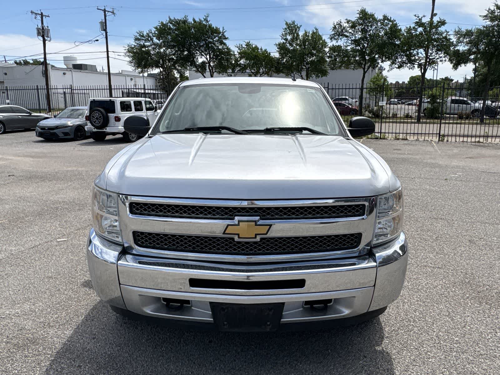 Thumbnail: 2012 Chevrolet Silverado 1500 - 8