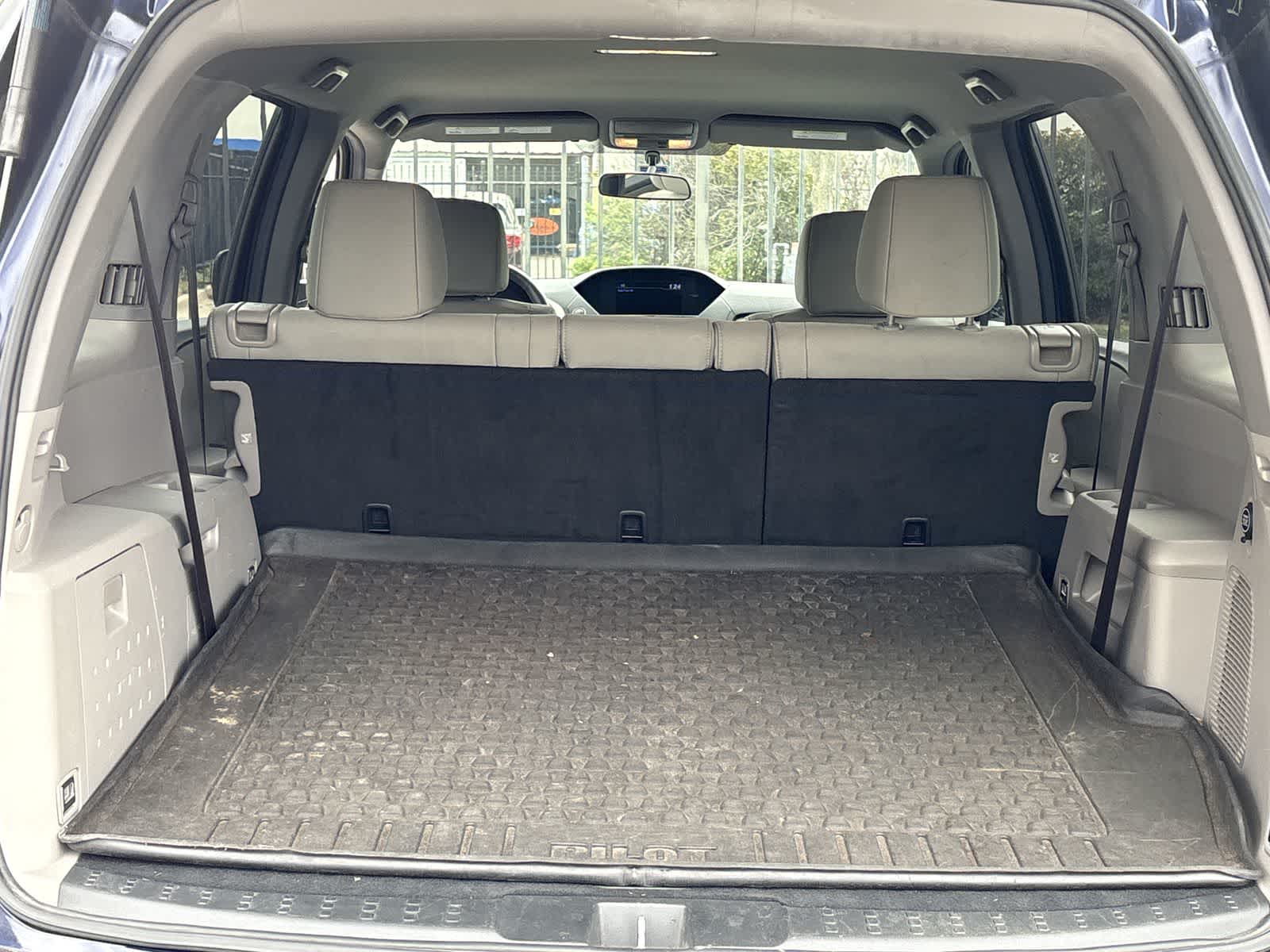 Thumbnail: 2013 Honda Pilot - 19