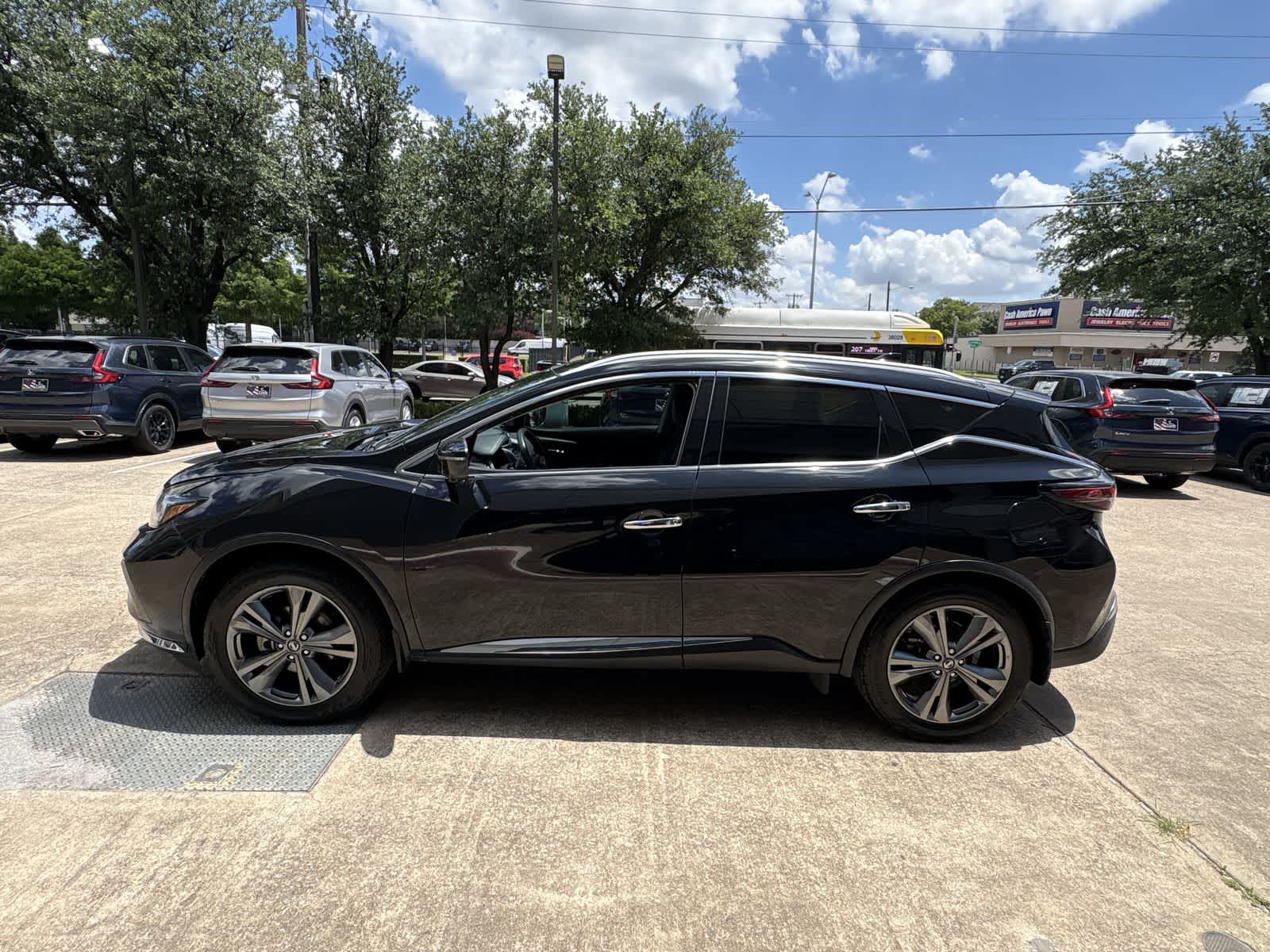 Thumbnail: 2019 Nissan Murano - 3