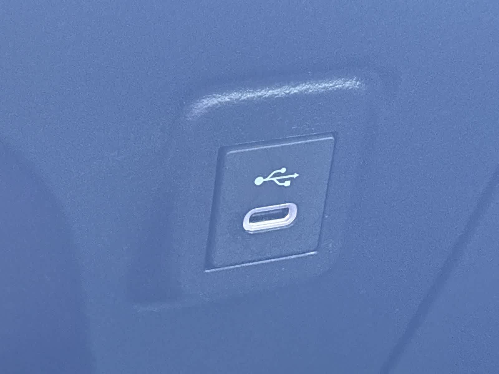 Thumbnail: 2025 Toyota Corolla - 25