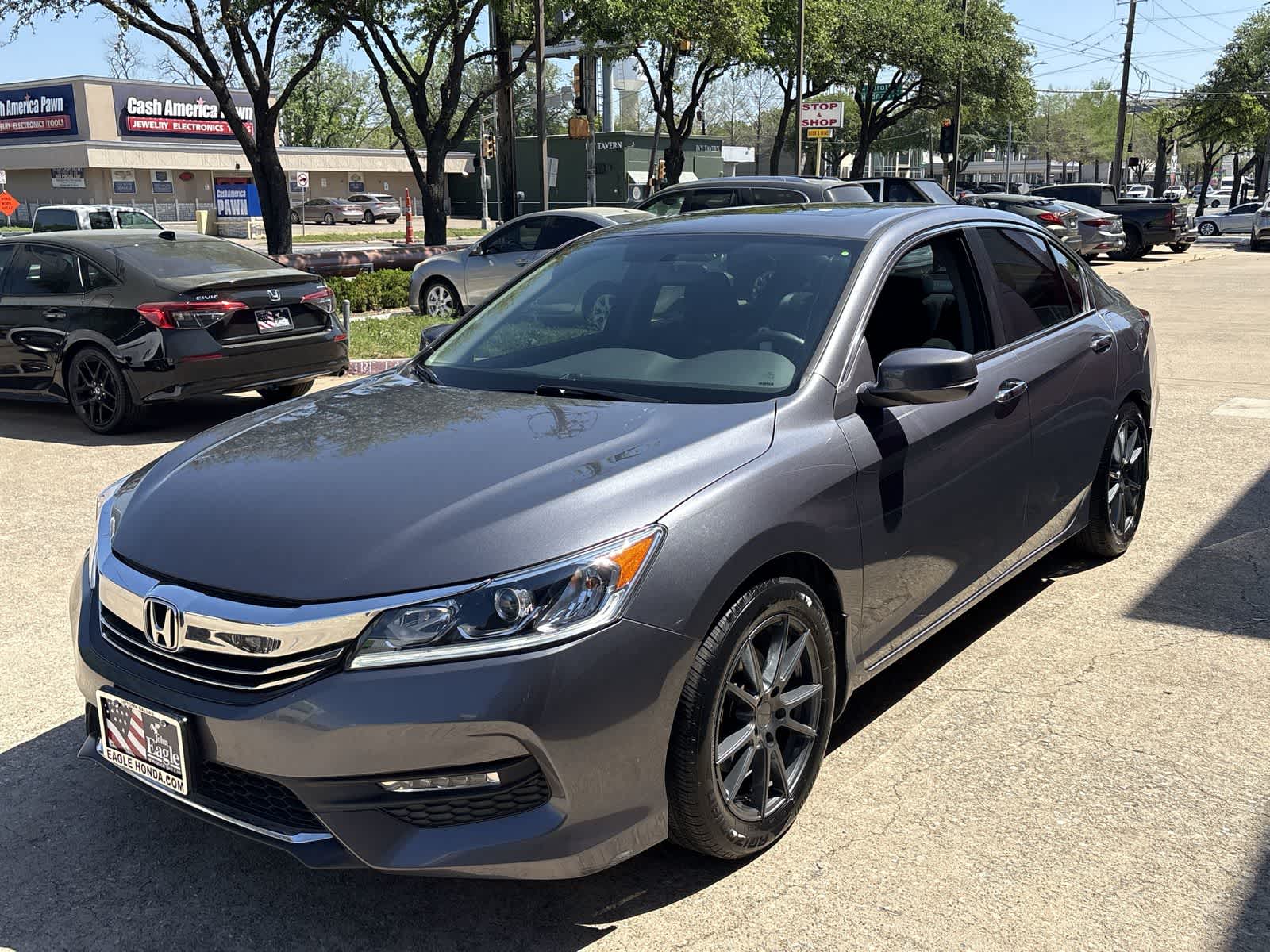 Thumbnail: 2016 Honda Accord - 18