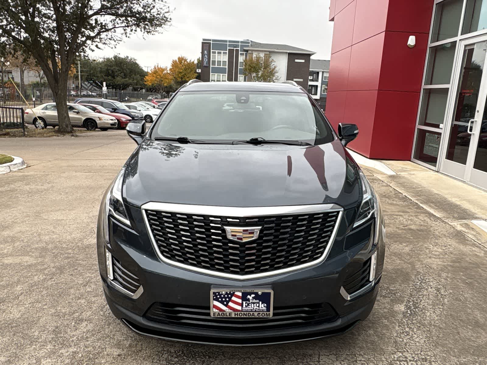 Thumbnail: 2020 Cadillac XT5 - 6