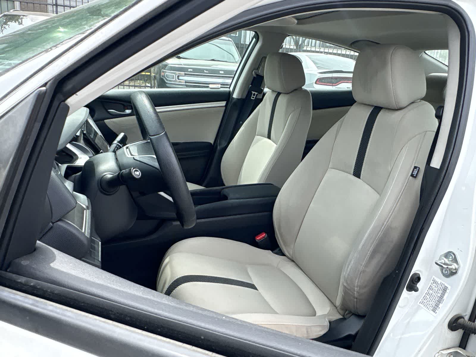 Thumbnail: 2017 Honda Civic - 12