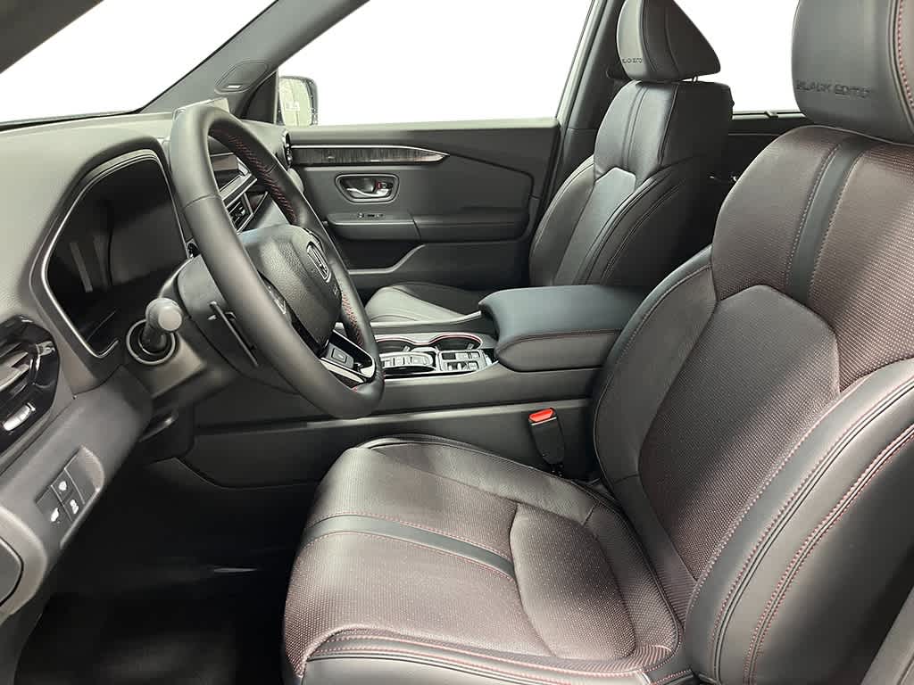 2025 Honda Pilot Black Edition 13