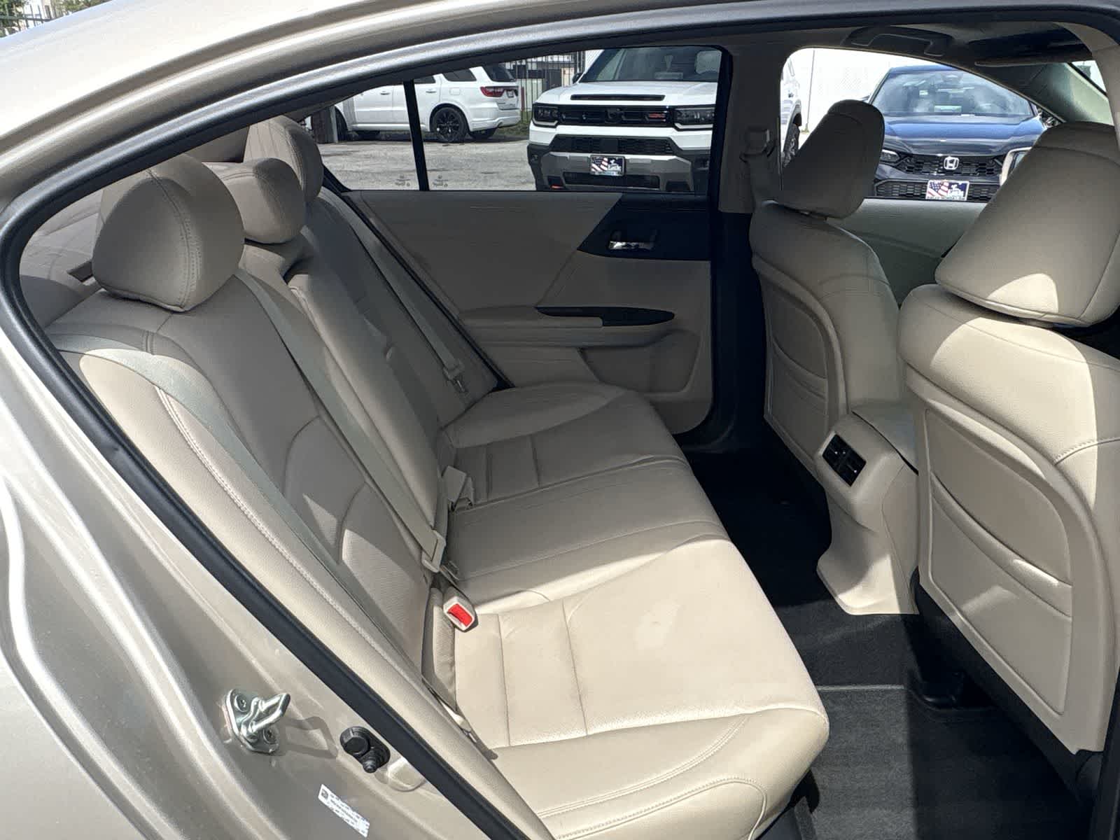 Thumbnail: 2013 Honda Accord - 15