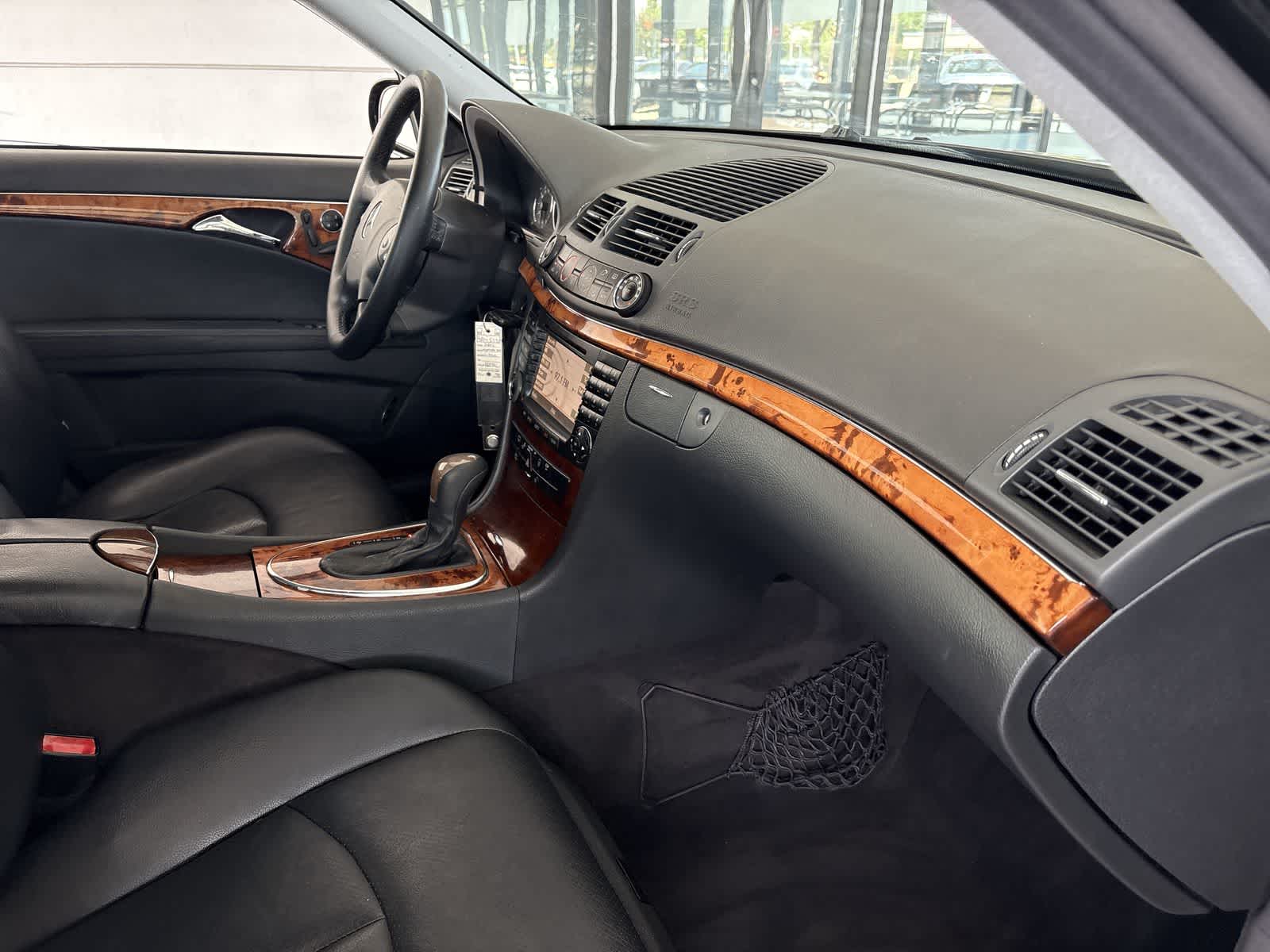 Thumbnail: 2004 Mercedes-Benz E-Class - 20