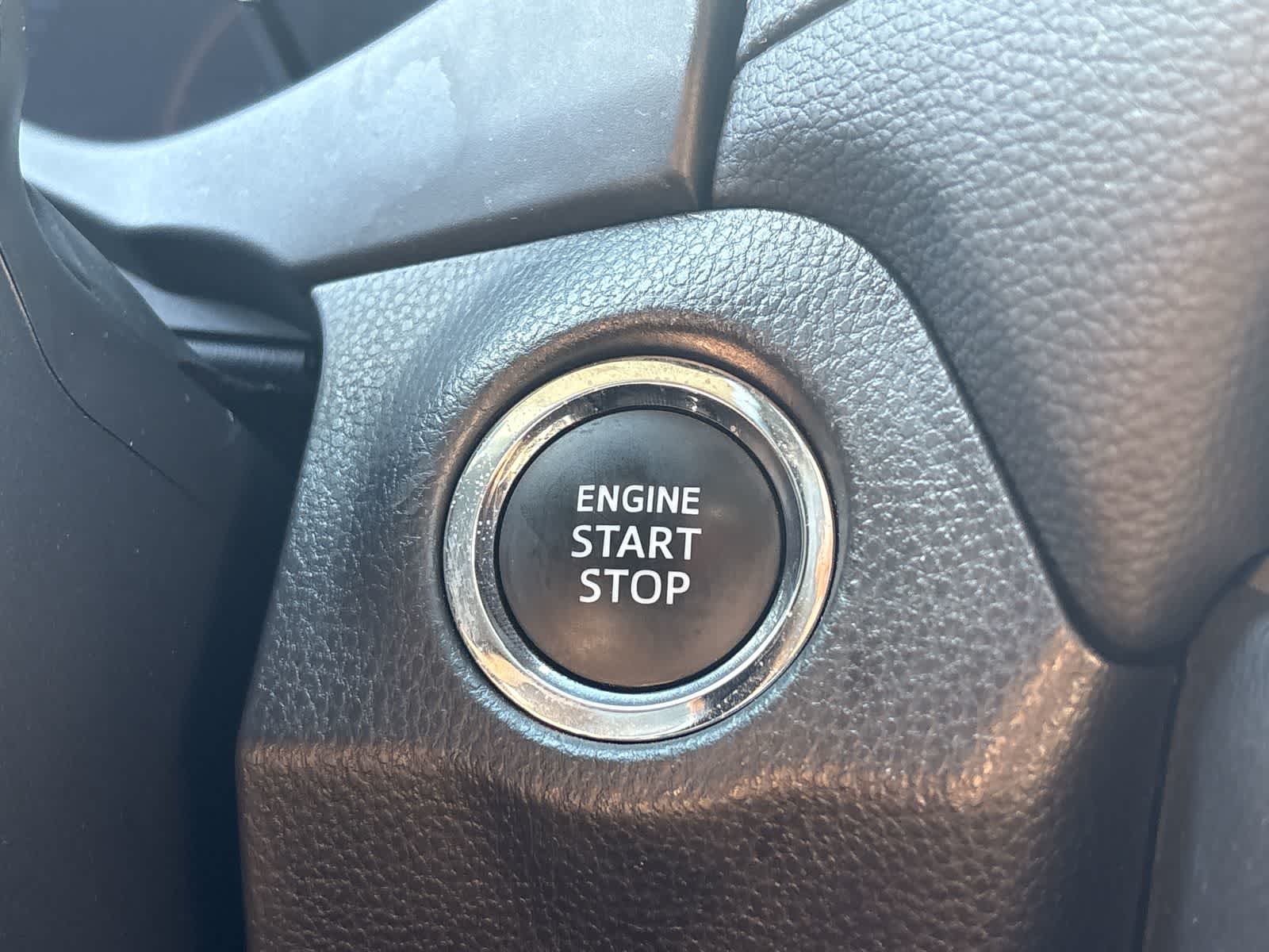 Thumbnail: 2025 Toyota RAV4 - 34