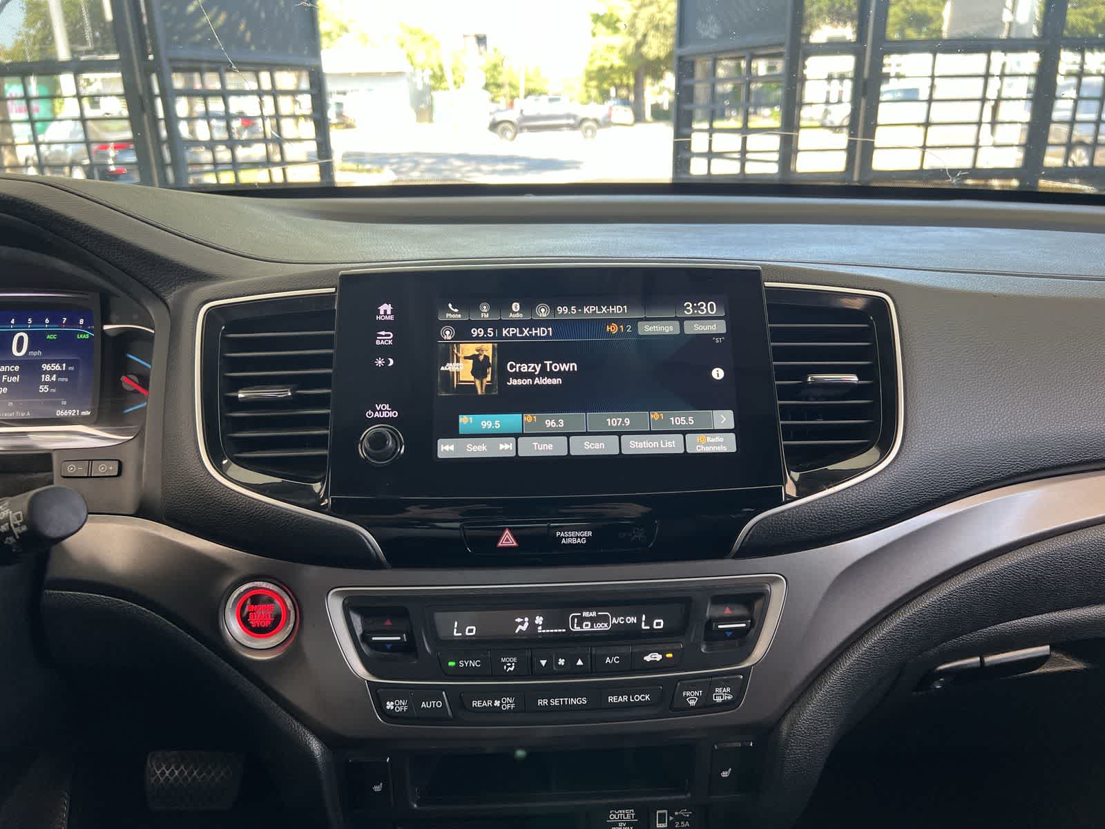 Thumbnail: 2020 Honda Pilot - 15