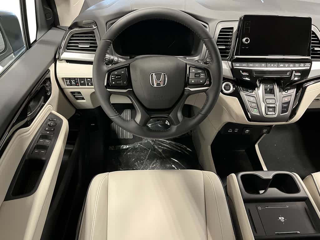 Thumbnail: 2026 Honda Odyssey - 25