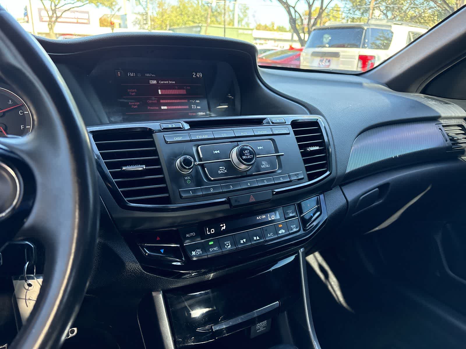 Thumbnail: 2016 Honda Accord - 15