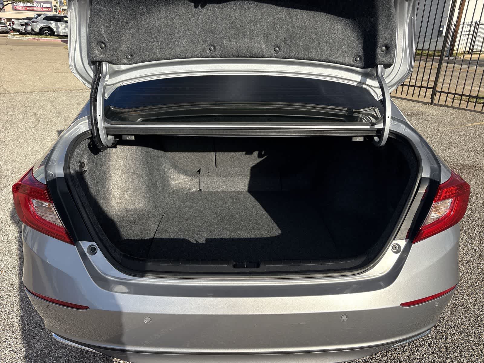 Thumbnail: 2022 Honda Accord - 18