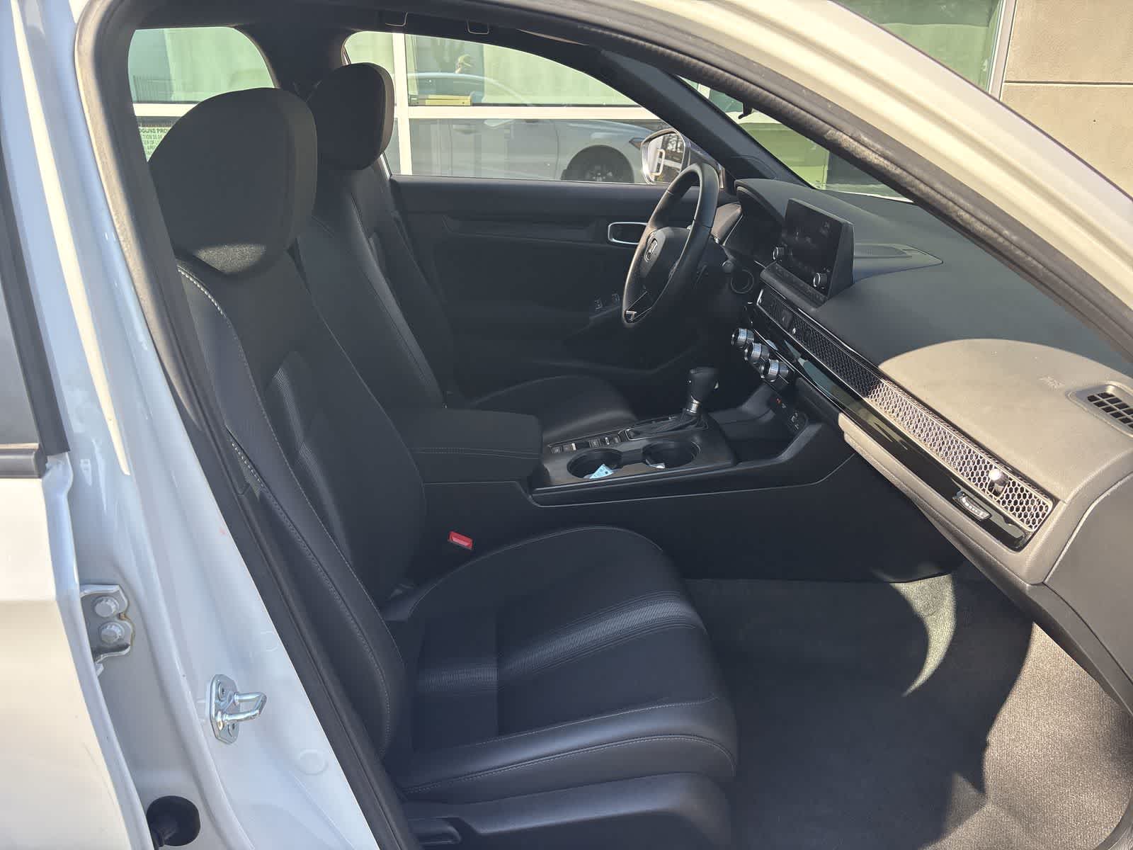 Thumbnail: 2024 Honda Civic - 13