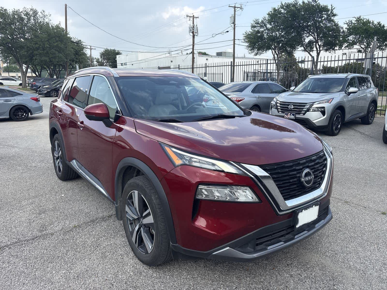 Thumbnail: 2023 Nissan Rogue - 8
