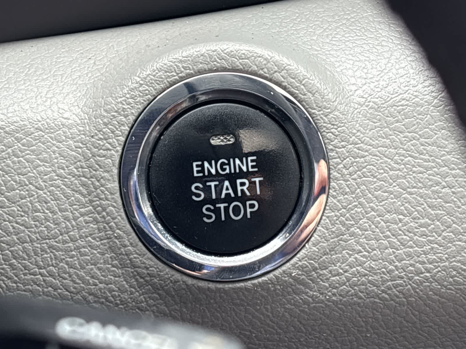 2011 Toyota Camry XLE 27