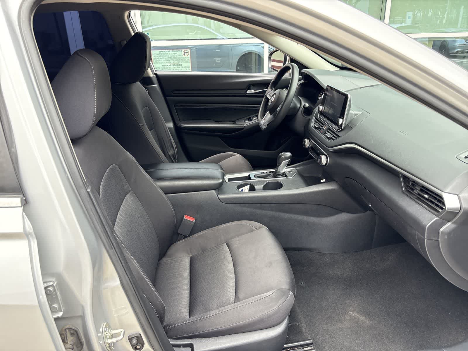 Thumbnail: 2020 Nissan Altima - 13