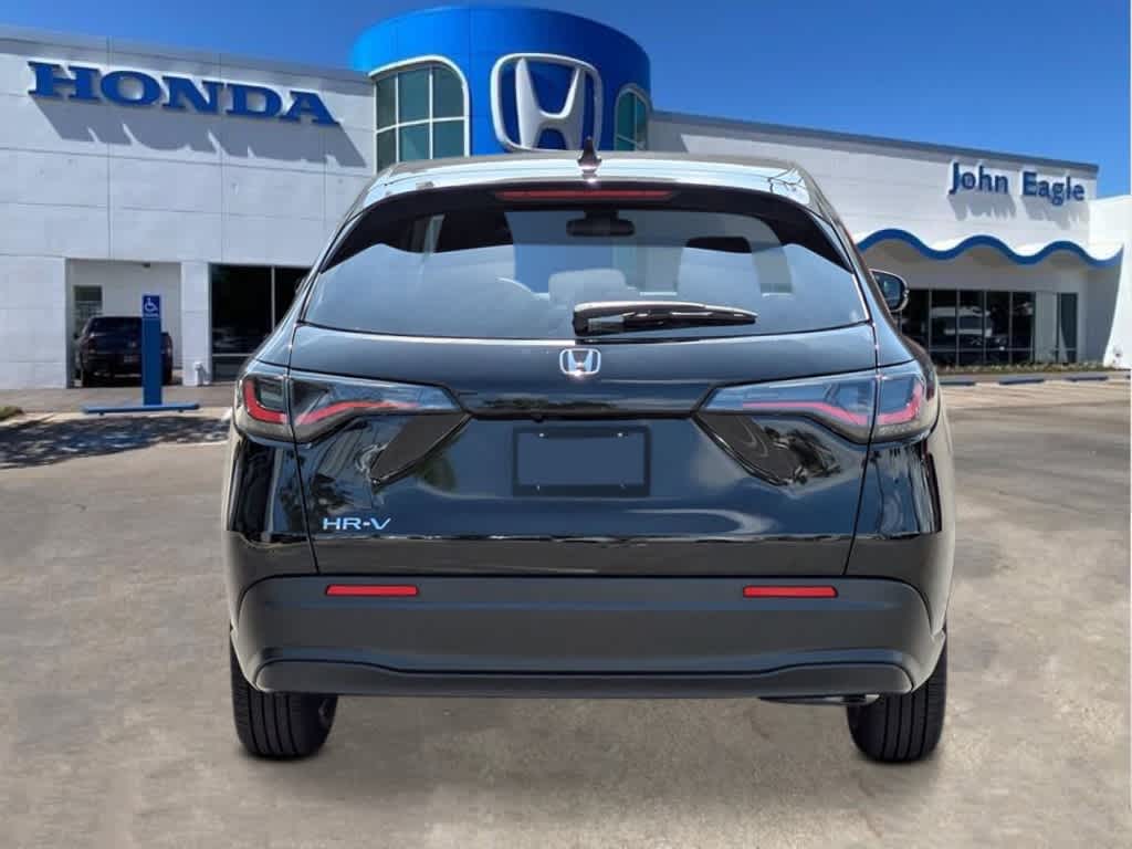 Thumbnail: 2026 Honda HR-V - 3