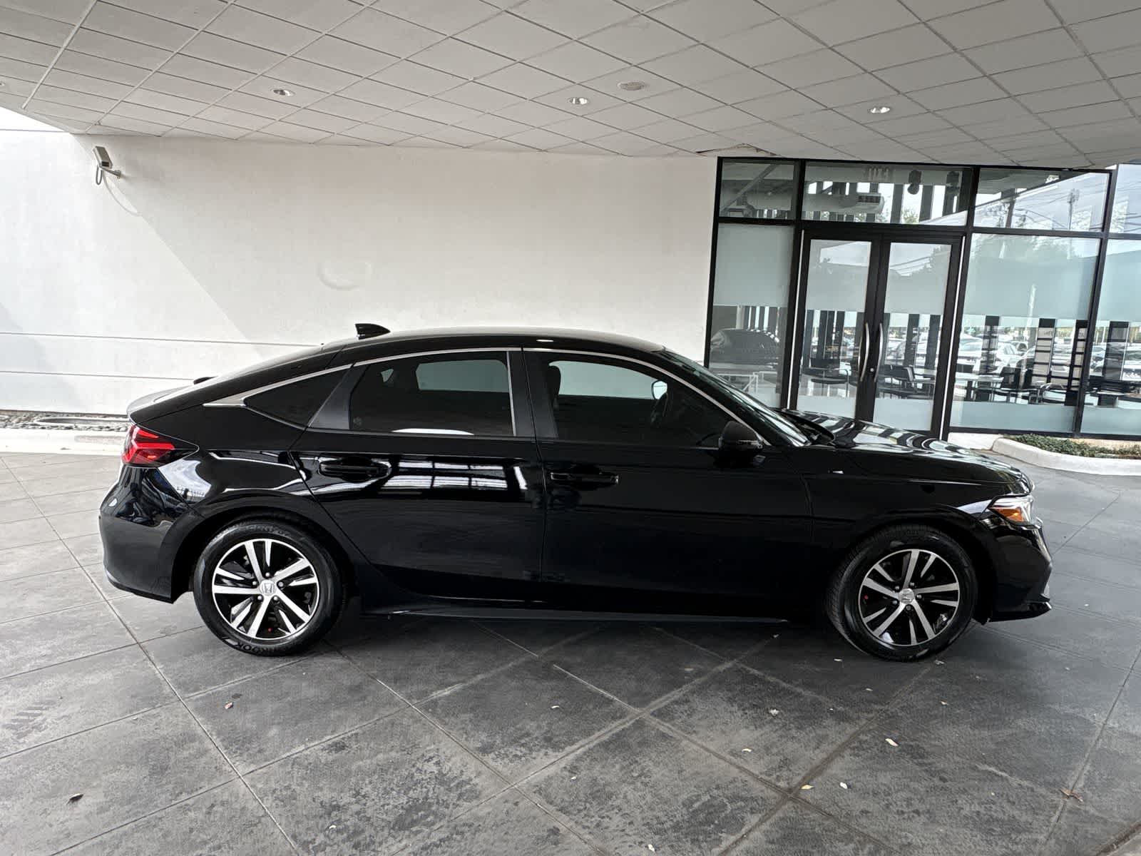 Thumbnail: 2024 Honda Civic - 23