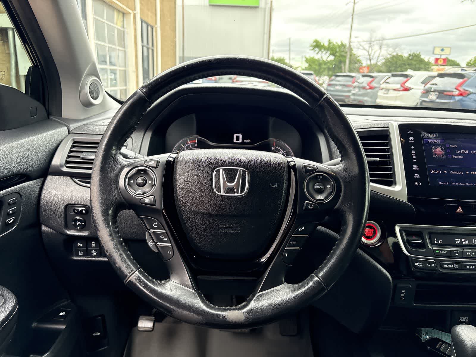 Thumbnail: 2017 Honda Ridgeline - 22