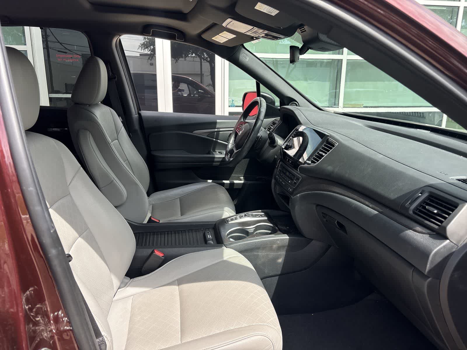 Thumbnail: 2021 Honda Passport - 15