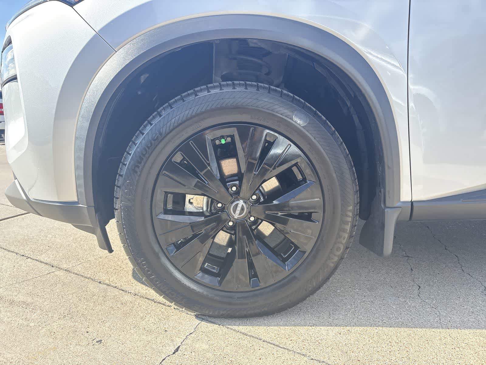 Thumbnail: 2023 Nissan Rogue - 8