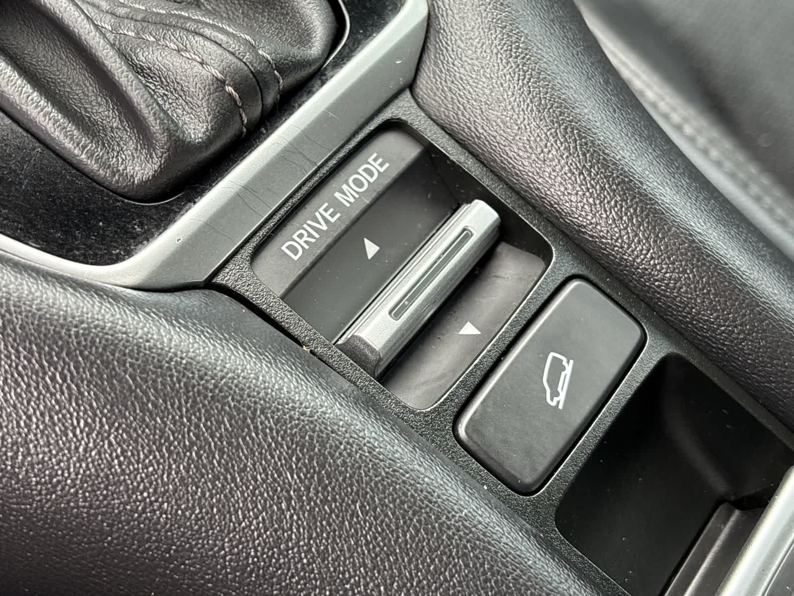 Thumbnail: 2024 Honda HR-V - 32