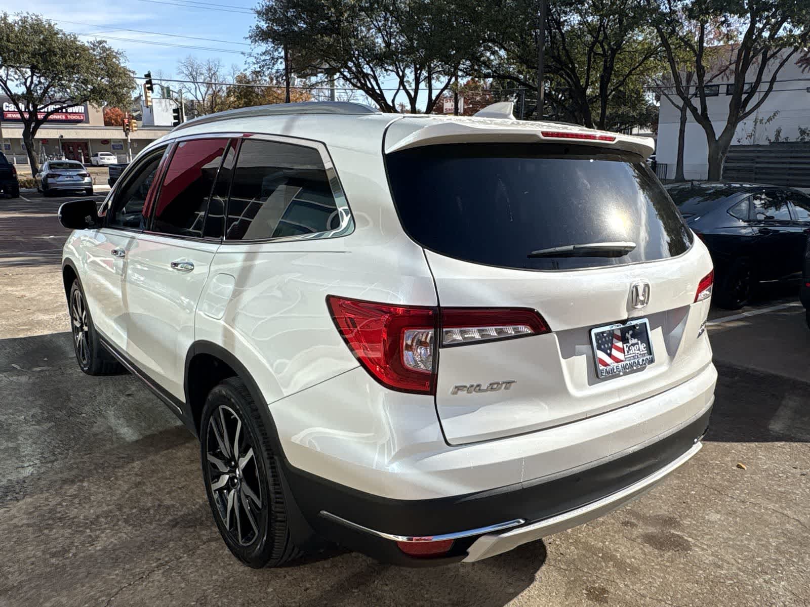 Thumbnail: 2019 Honda Pilot - 4