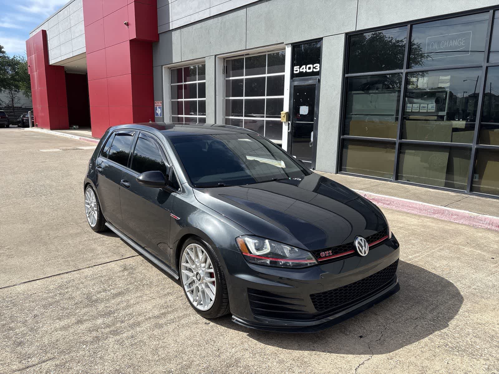 2017 Volkswagen Golf GTI S 22