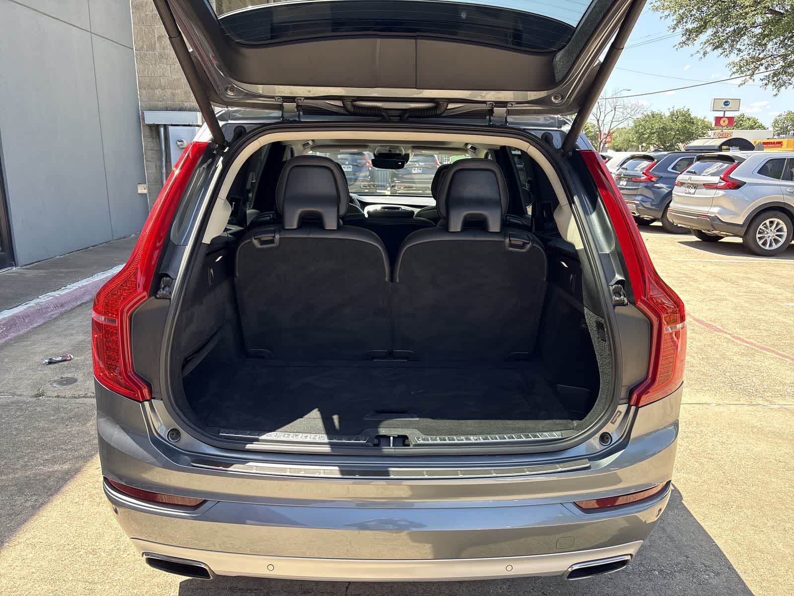 Thumbnail: 2018 Volvo XC90 - 18