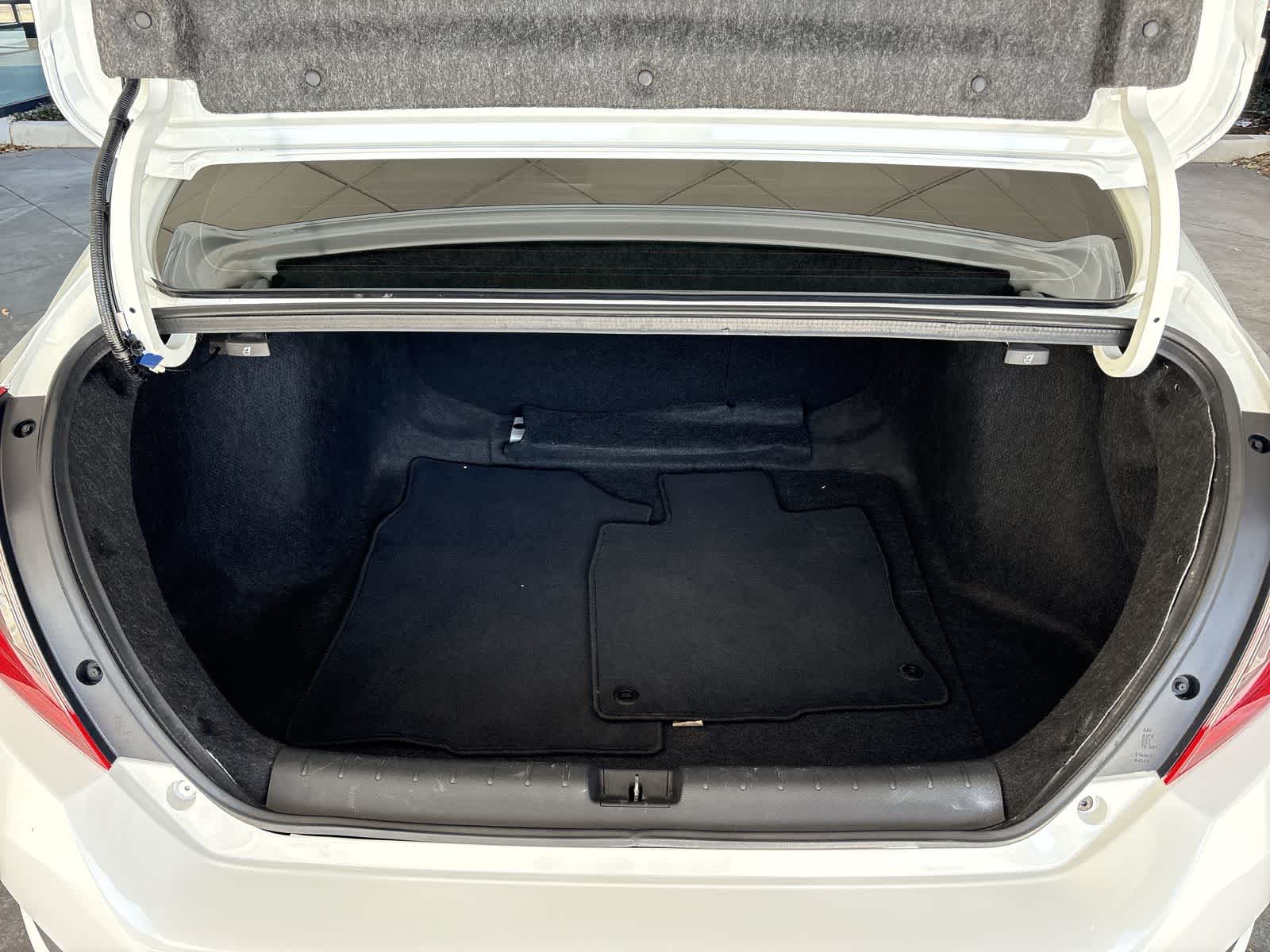 Thumbnail: 2018 Honda Civic - 18