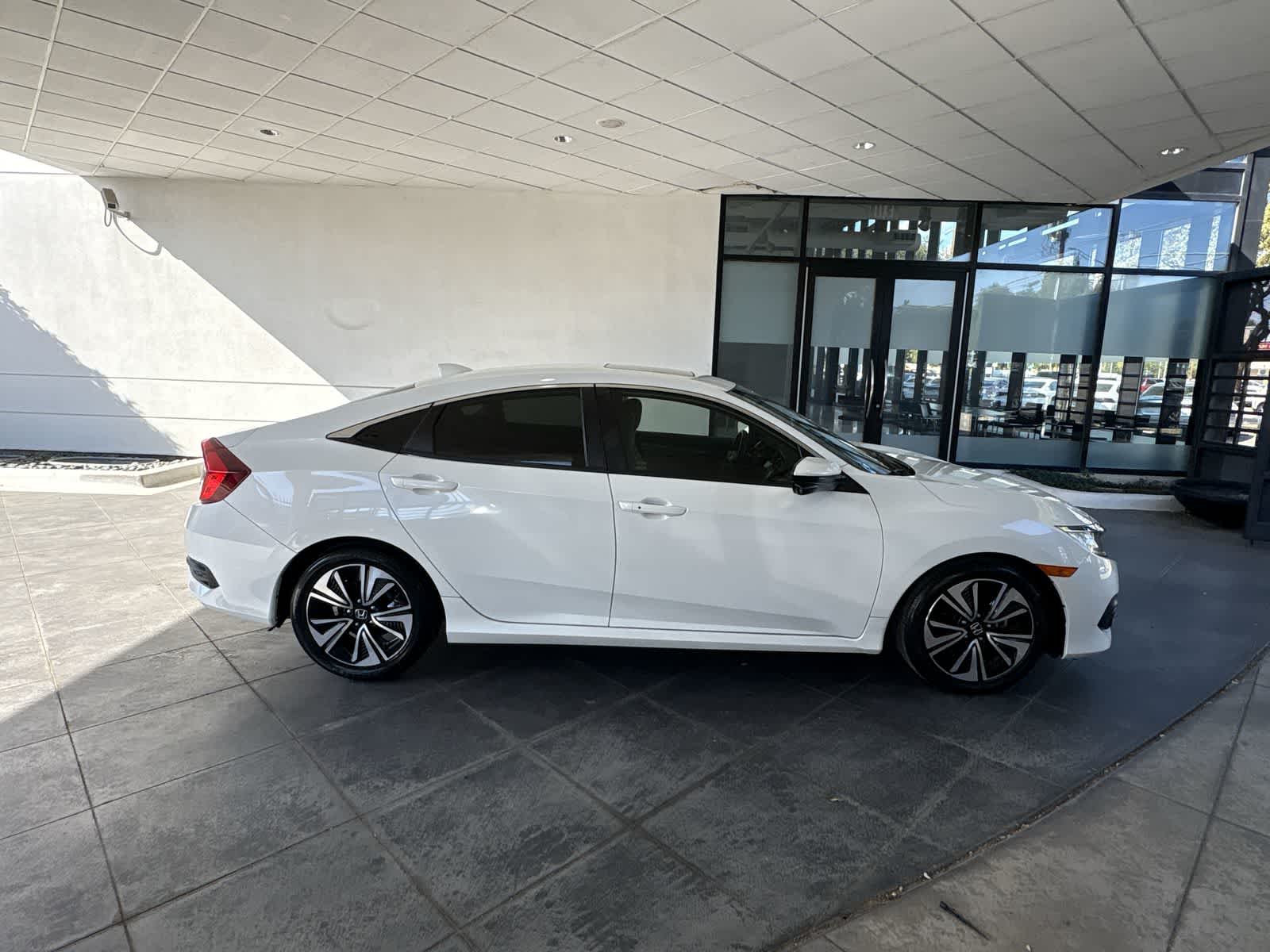Thumbnail: 2018 Honda Civic - 23