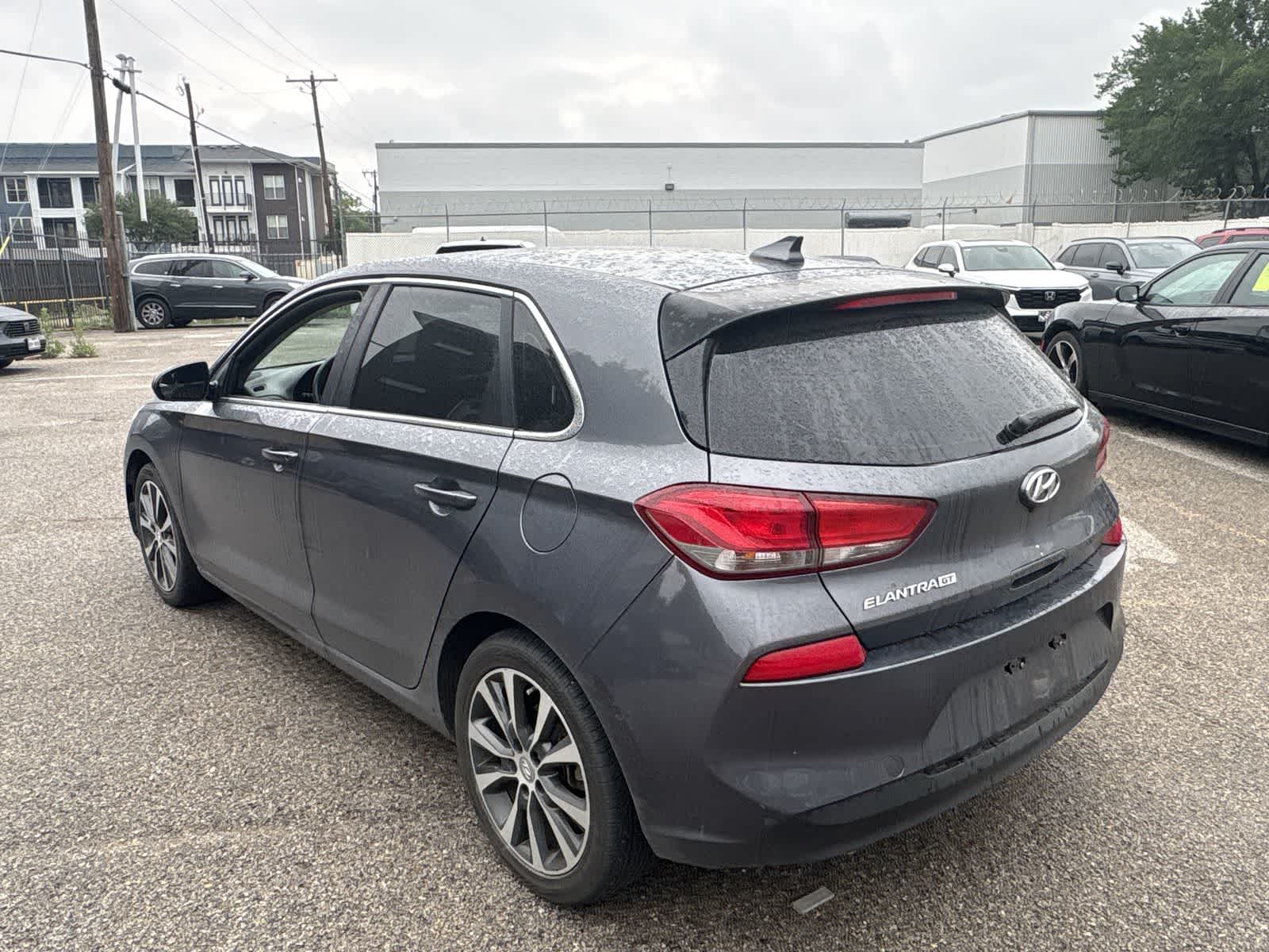 Thumbnail: 2019 Hyundai Elantra - 4